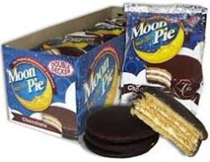 Picture of MOONPIE CHOCOLATE 2.75OZ 9CT