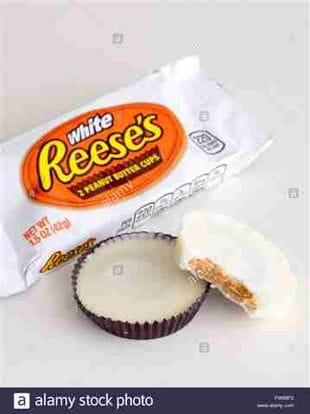 Picture of REESES PEANUT BUTTER CUPS WHITE 1.39OZ SINGLE